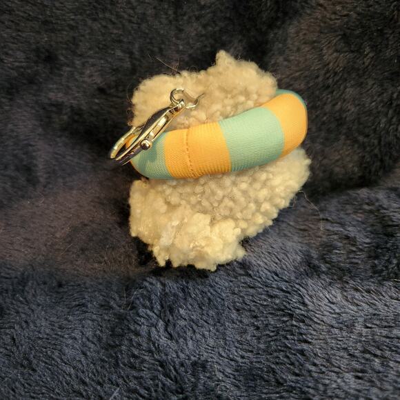 Gund Pusheen The Cat Cute Stormy in a Floaty Keychain Plush 2019 Mystery Box - Picture 3 of 6